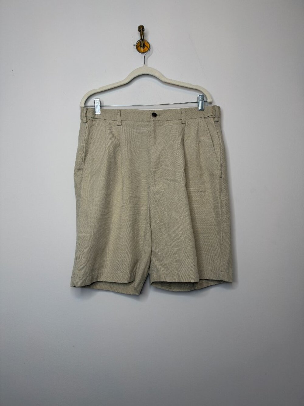 Haggar Beige Pleated Shorts Men's 34